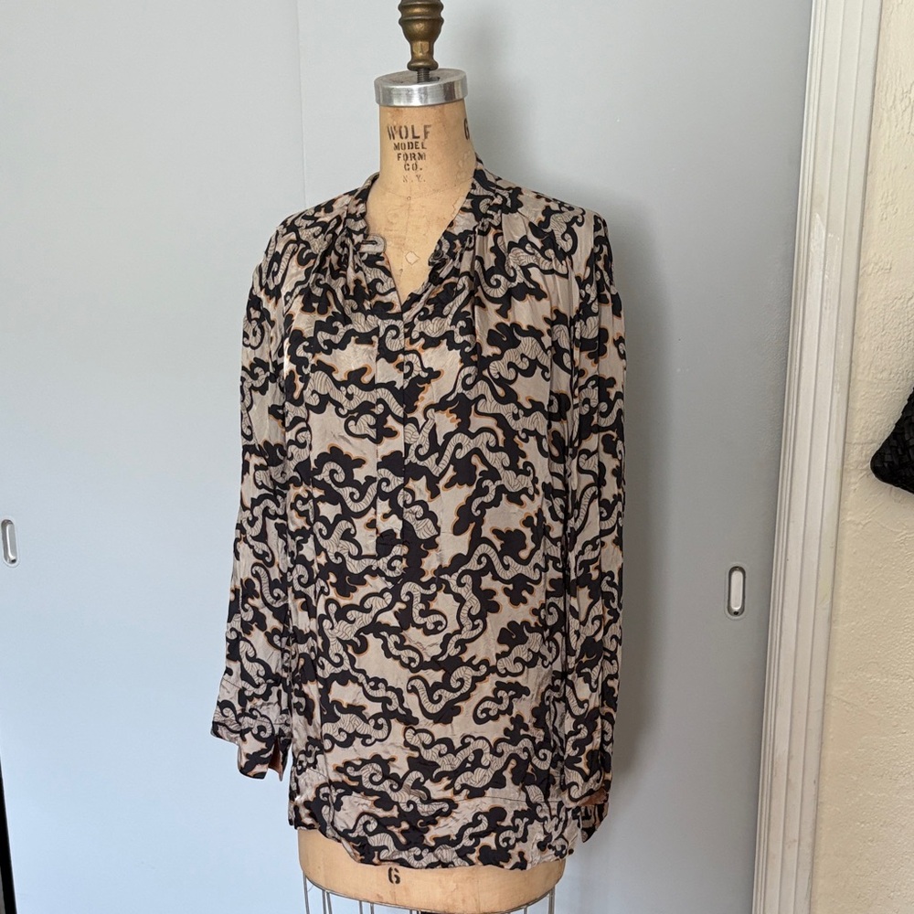 Dries Van Noten Black and Cream Women's Blouse (EU size 36/medium)